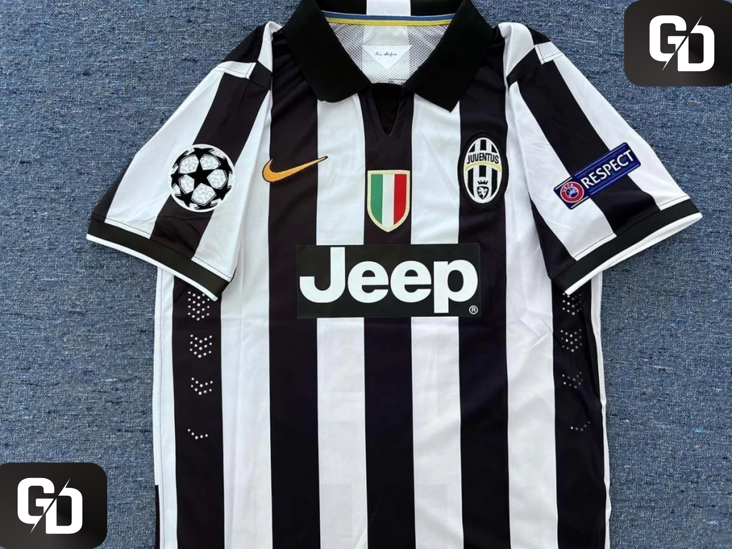 Juventus Home Retro 2015. #10 Tevez