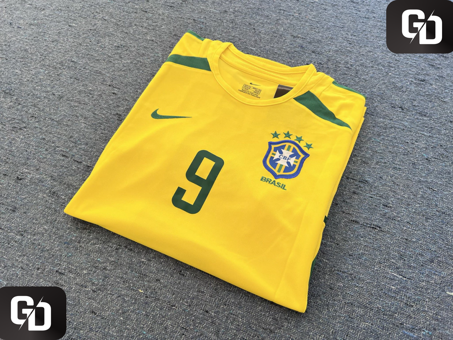 Brazil Home Retro 2002. #9 Ronaldo. Korea-Japan World Cup