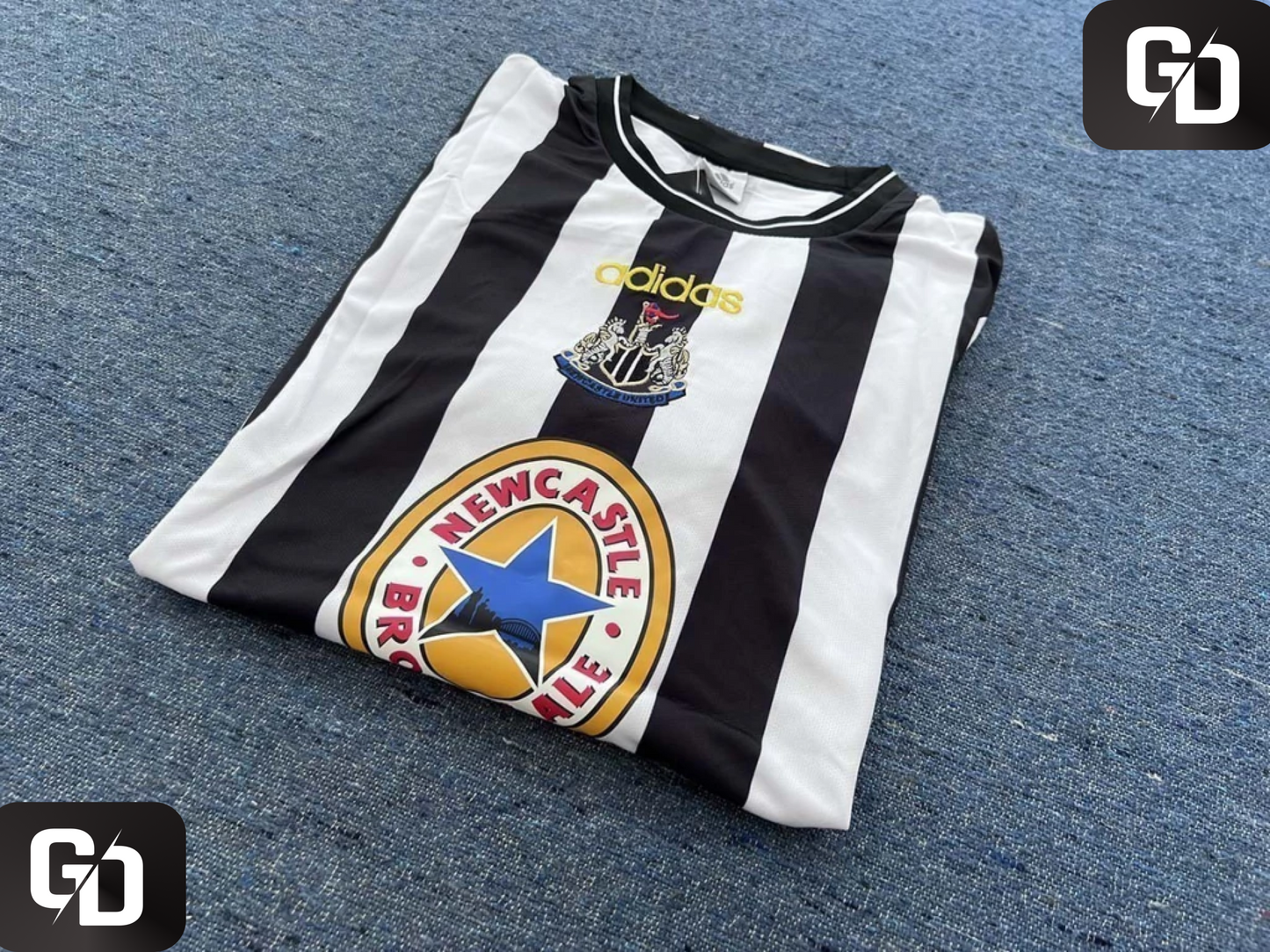 Newcastle Home Retro 1998. #9 Shearer