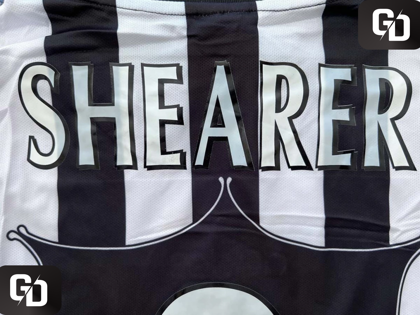 Newcastle Home Retro 1998. #9 Shearer