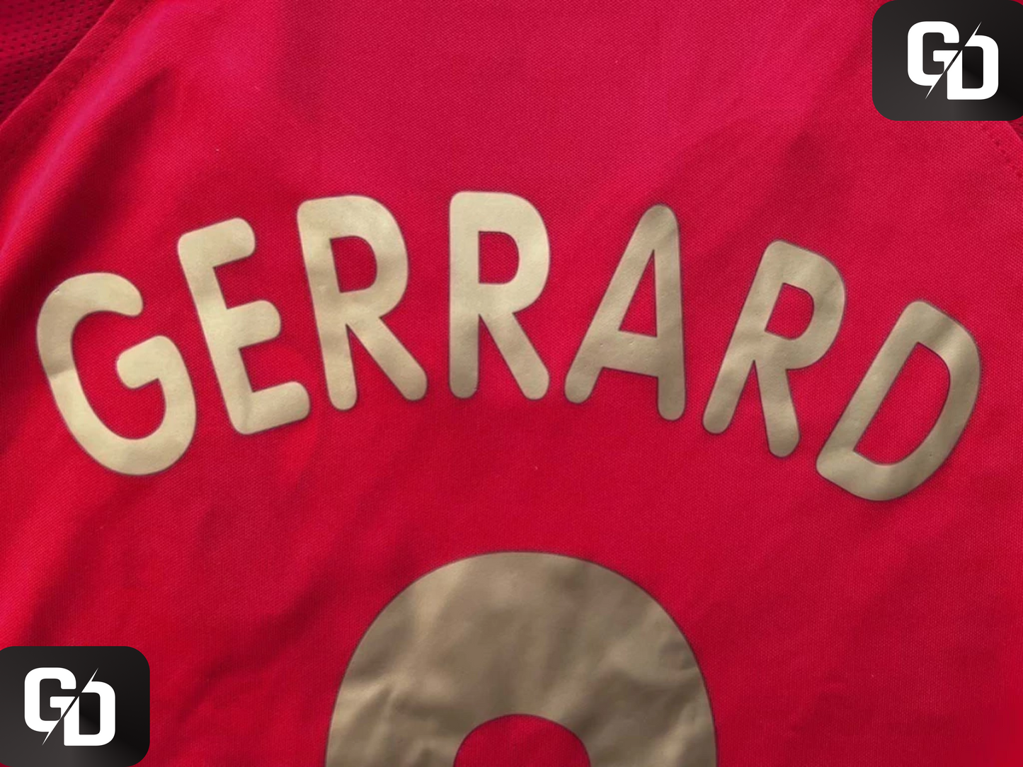 Liverpool Home Retro 2005. #8 Gerrard