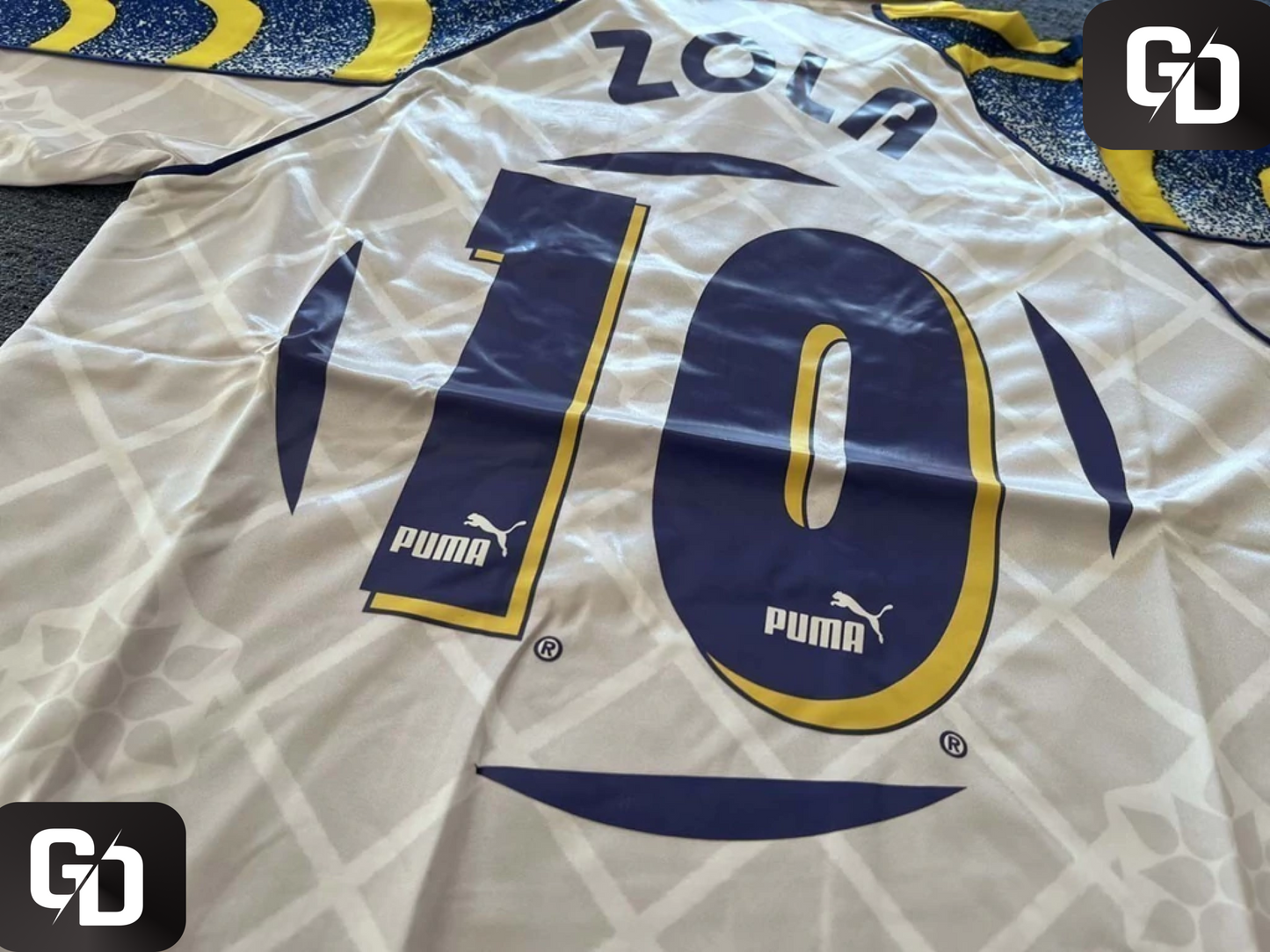 Parma Home Retro 1998. #10 Zola