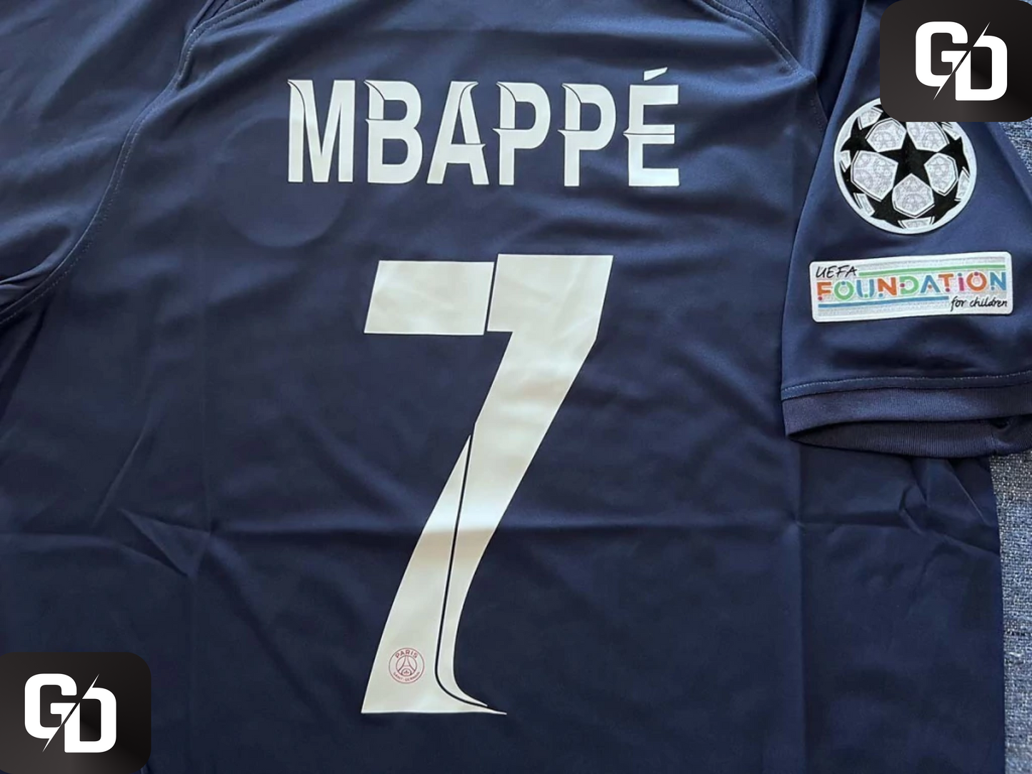 Paris Saint Germain Home 2023. #7 Mbappe