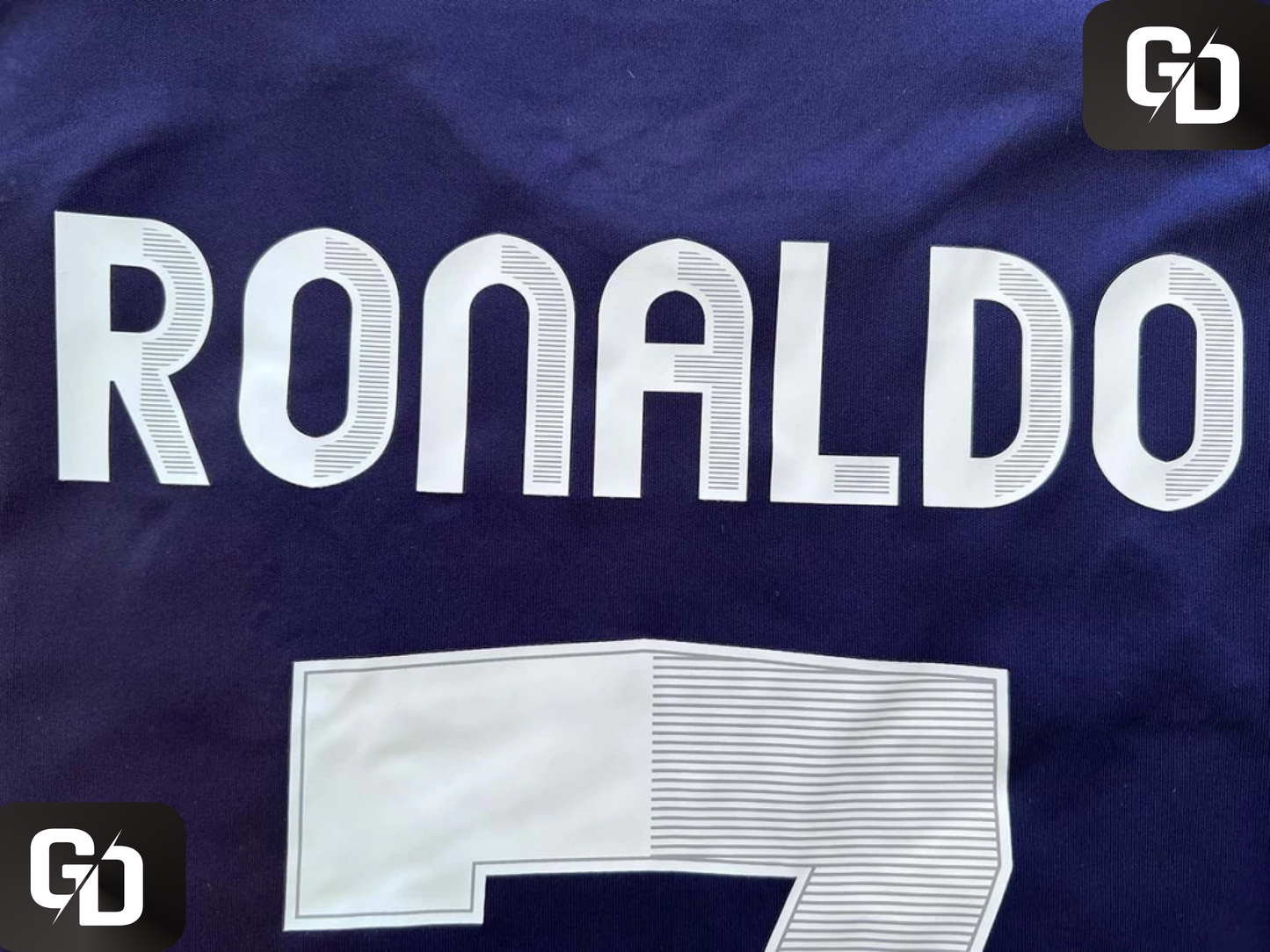 Real Madrid Away Retro 2013. #7 Ronaldo