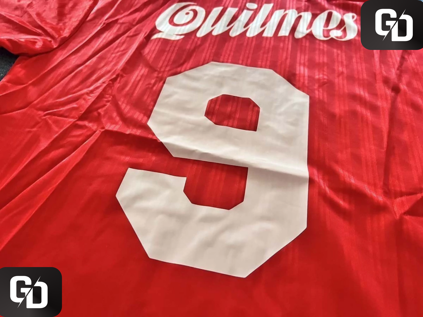 River Plate Away Red Retro 1996. #9