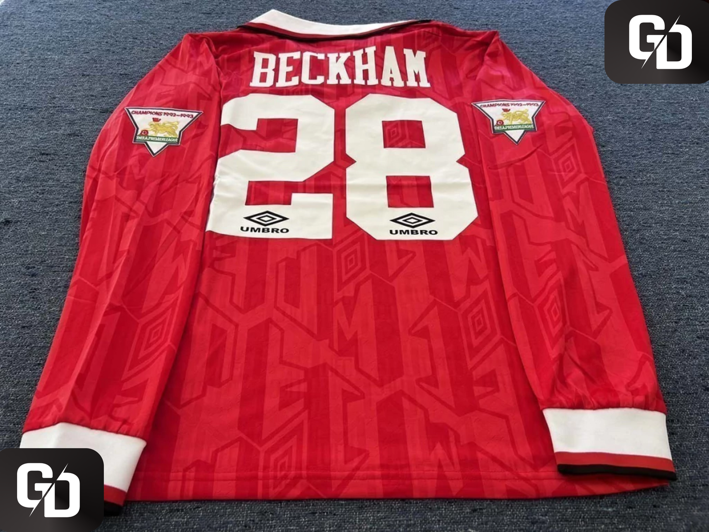 Manchester United Home Long Sleeves Retro 1994. #28 Beckham