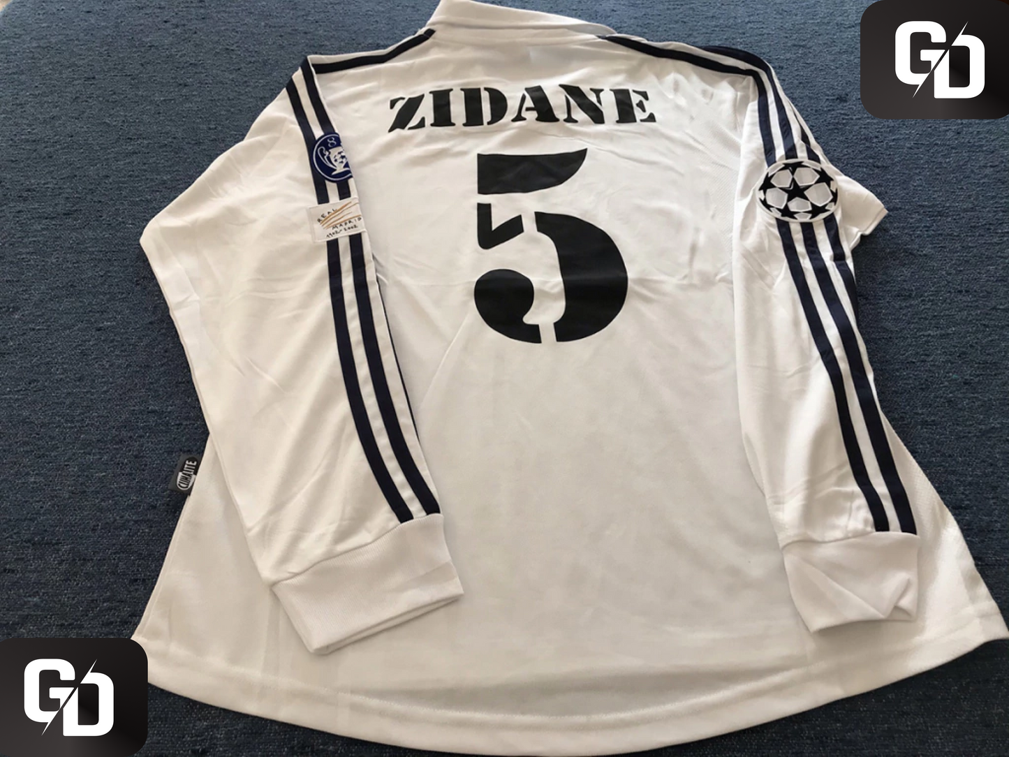 Real Madrid Home Retro 2001. #5 Zidane