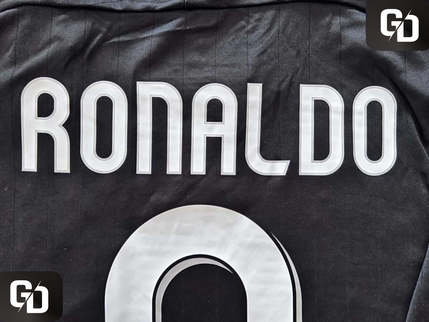 Real Madrid Away (Black) Retro 2007. #9 Ronaldo