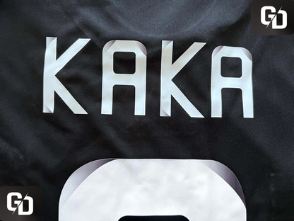 Real Madrid Away Black Retro 2008. #8 Kaká