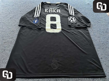 Real Madrid Away Black Retro 2008. #8 Kaká