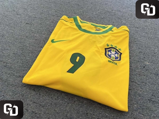 Brazil Home Retro 1998 Long Sleeves. #9 Ronaldo.