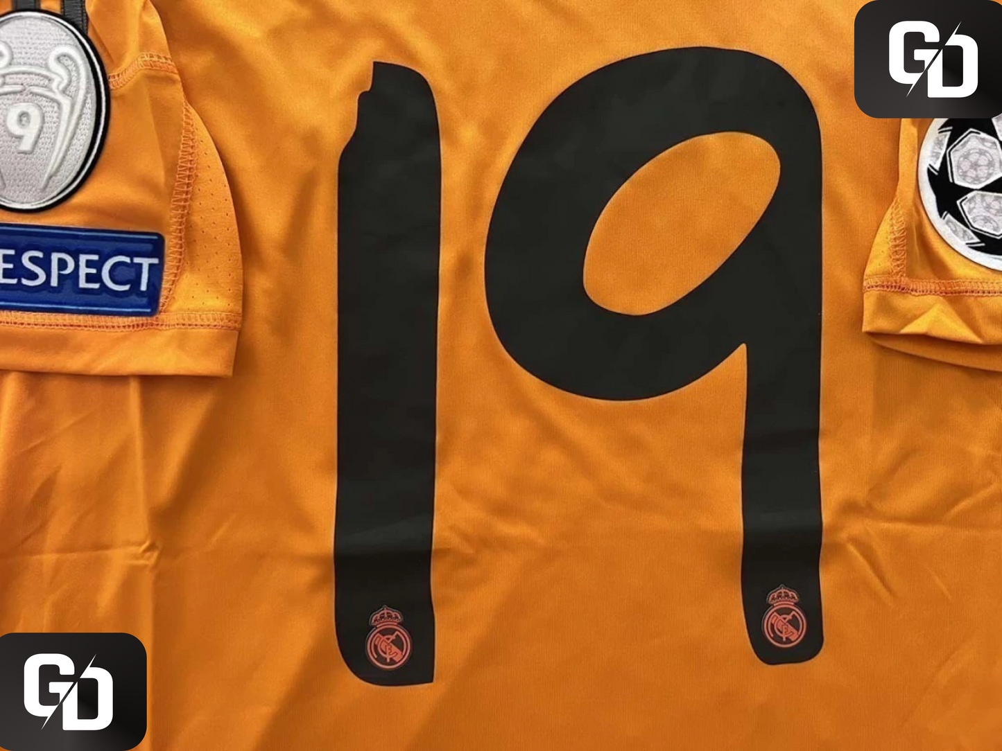 Real Madrid Alternate (Orange) Retro 2014. #19 Modric