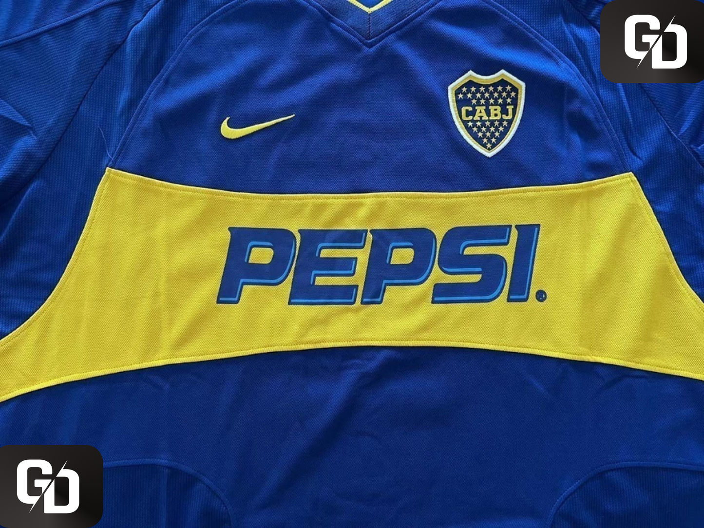 Boca Juniors Home Retro 2003. #11 Tevez