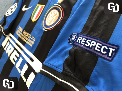 Inter Milan Home Retro 2010. #22 Milito