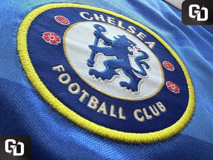 Chelsea Home Retro 2012. #11 Drogba