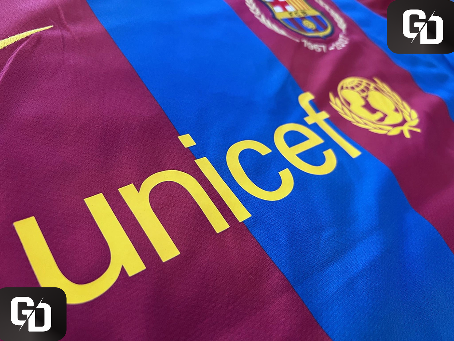 Barcelona Home Retro 2007. #19 Messi