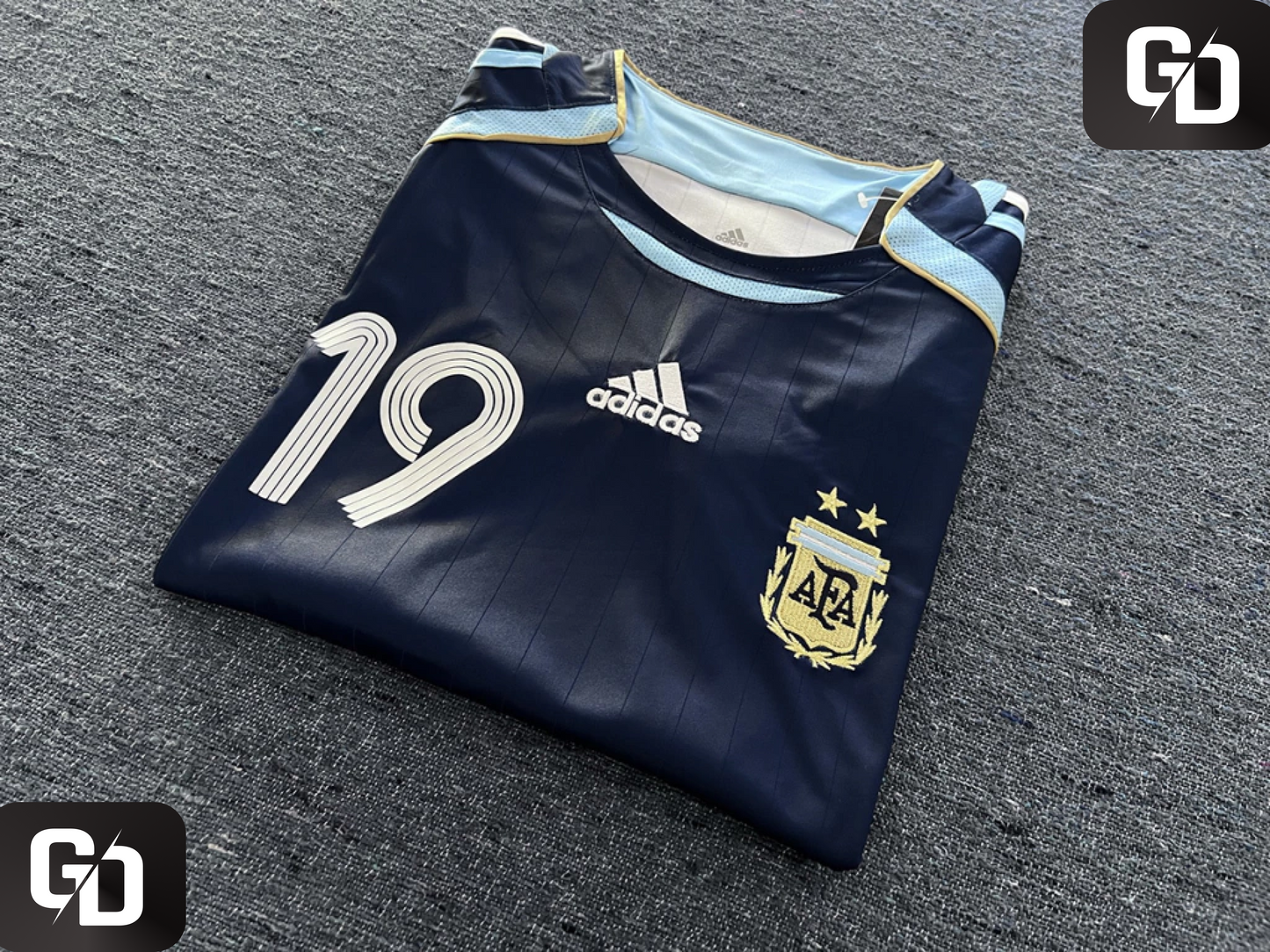 Argentina Away Blue Retro 2006. #19 Messi