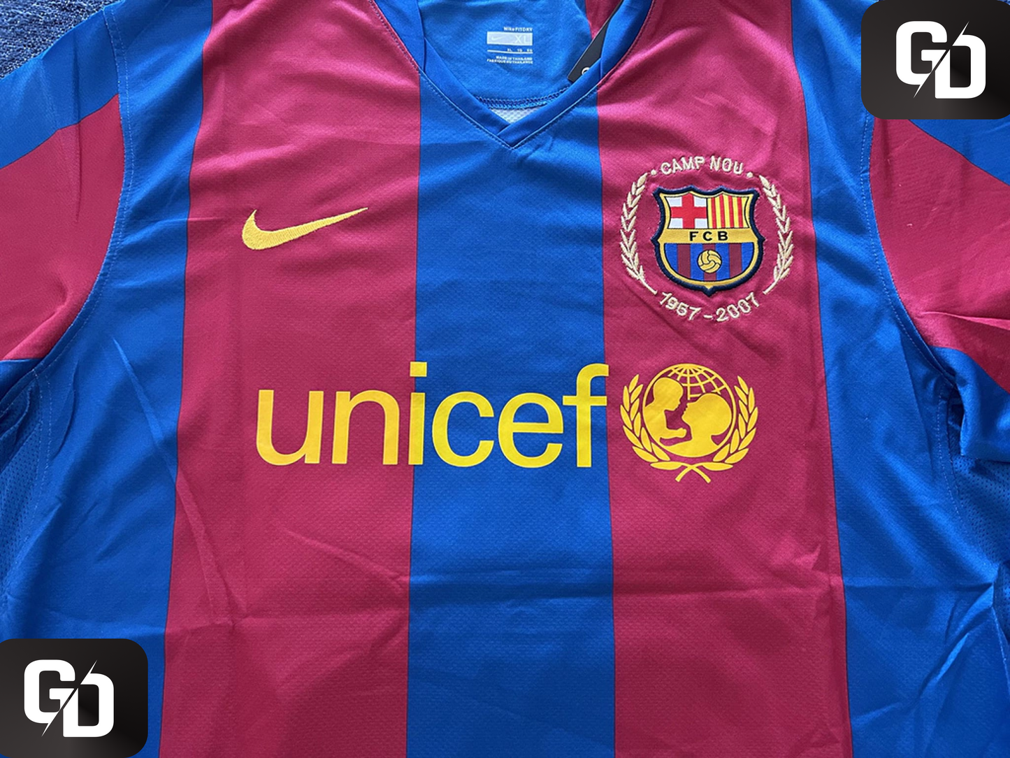 Barcelona Home Retro 2007. #10 Ronaldinho