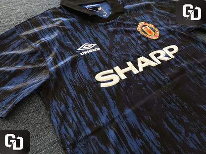 Manchester United Away 1993 Retro - #7 Cantona