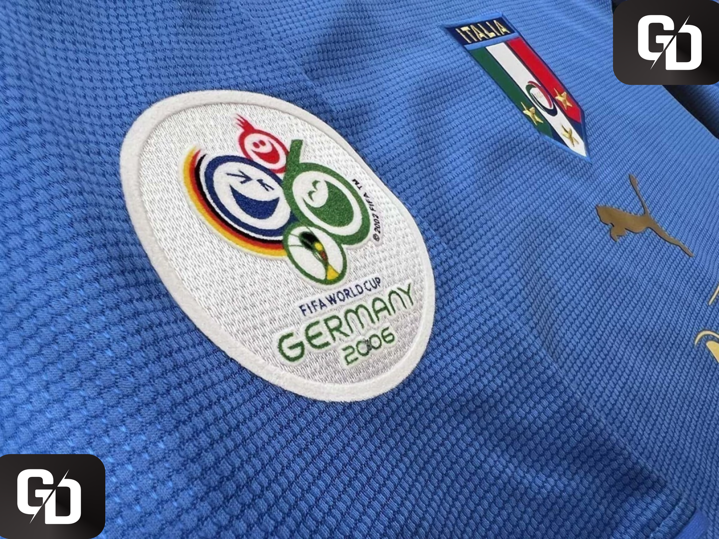 Italy Home Retro 2006. #10 Totti